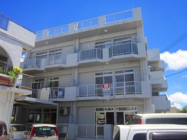 照屋マンション