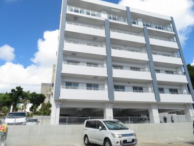 PineTree Hills KIN(4階角部屋)